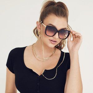 Quay Ever After Etched Oversized Sunglasses Cat Eye Tort Smoke Pink